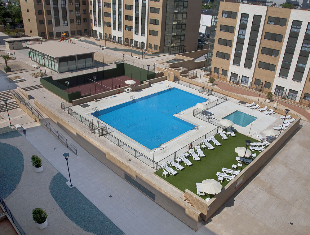 Compostela Suites Apartments image 1